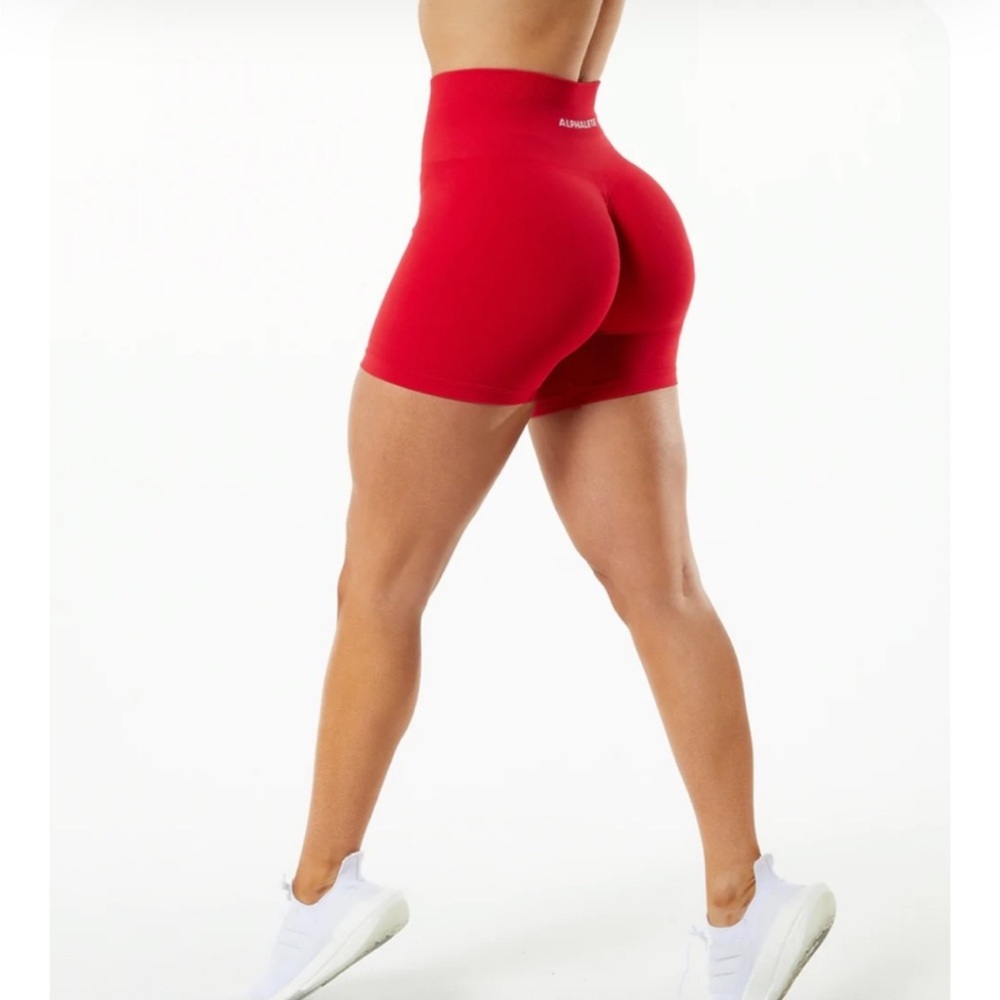 Alphalete Amplify Shorts